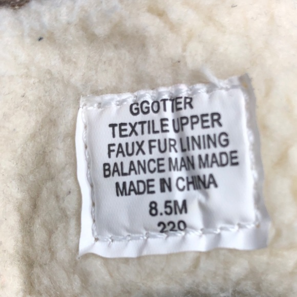 G by Guess suede sherpa lined high top sneakers size 8.5 - Picture 3 of 6